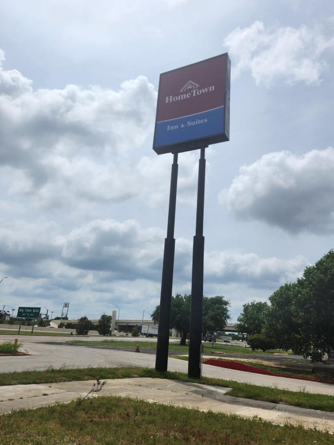 Hometown Inn And Suites เมสกีท ภายนอก รูปภาพ